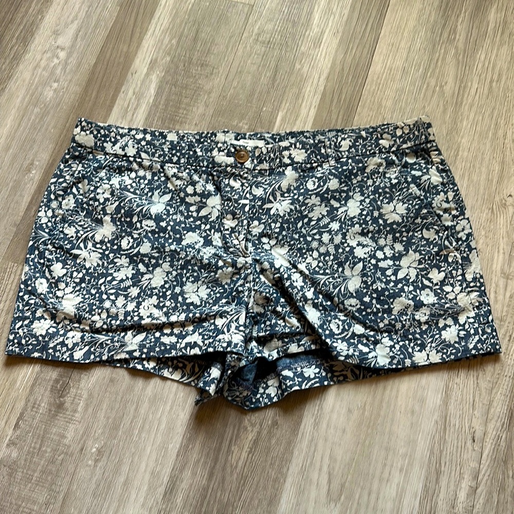 Floral Shorts